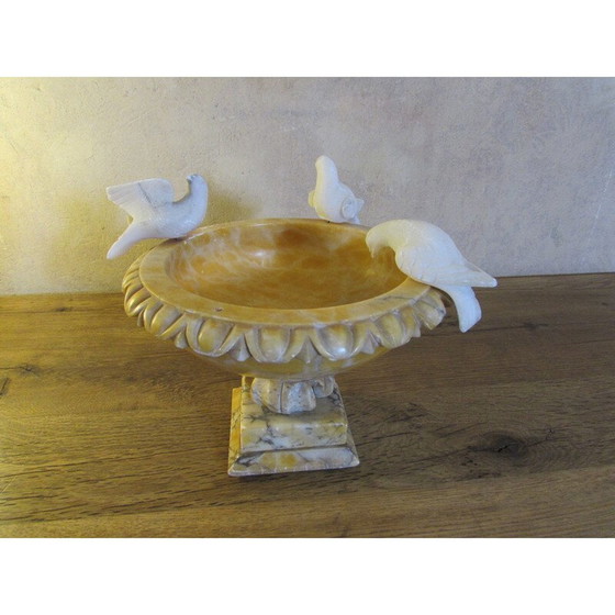 Image 1 of Italienische Vogeltränke aus Alabaster mit 3 Vögeln