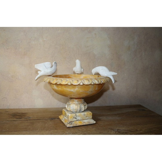 Image 1 of Italienische Vogeltränke aus Alabaster mit 3 Vögeln