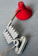 Industrielle Hala Scherenlampe von H. Busquet