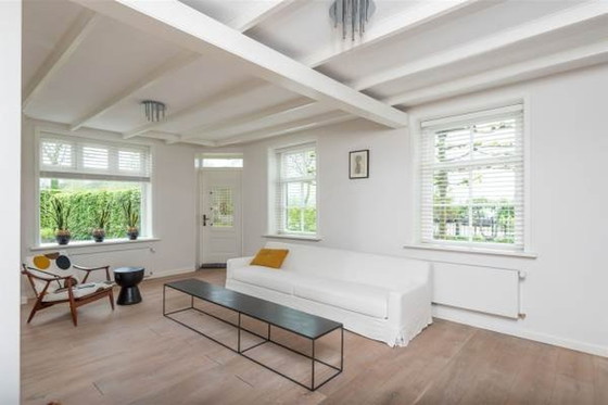 Image 1 of Couchtisch aus Metall