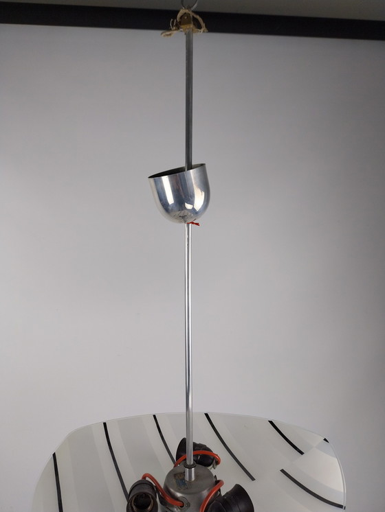 Image 1 of  1 X Grau Schwarz Weiß Glas Deckenleuchte 1960'S Tschechisch 50 cm Schöne grafische Zeichnung. 50 Cm Durchmesser 70 Cm hoch