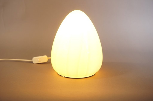 Weiße Vintage Regency Eiertischlampe aus Muranoglas, 1970er