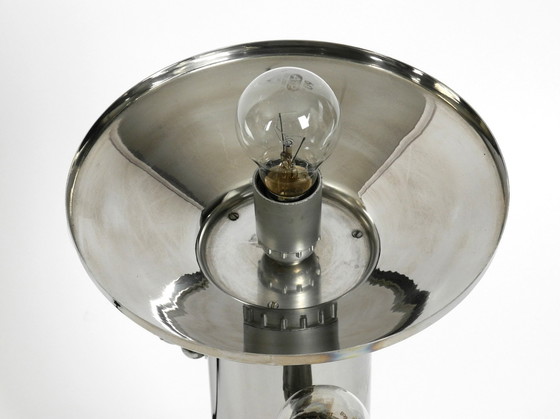 Image 1 of Einzigartige schwere, riesige Xxl 1970S Metall Chrom Tischlampe mit Metallschirm | Höhe 75 cm | 29,5"