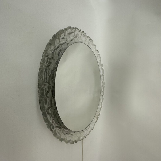 Image 1 of Hillebrand vintage Lucite Wand ovaler Spiegel mit Hintergrundbeleuchtung, Deutschland 1970er