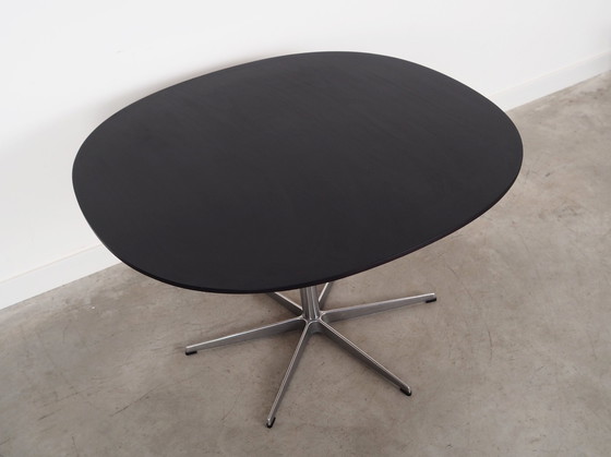 Image 1 of Esche Tisch, Dänisches Design, 1960er Jahre, Designer: Arne Jacobsen, Hersteller: Fritz Hansen