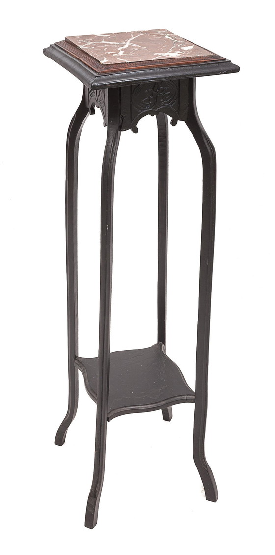 Image 1 of Schwarzer Sattel Mit Marmorplatte, 1900