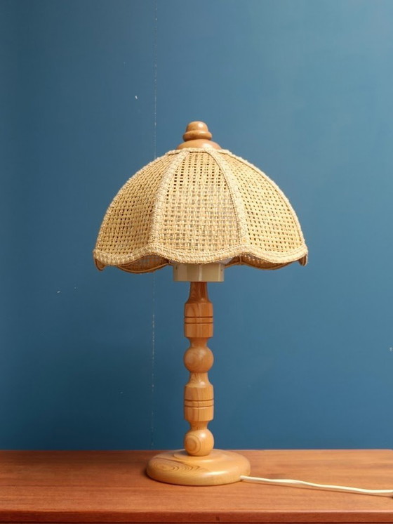 Image 1 of Vintage Rattan Tischlampe