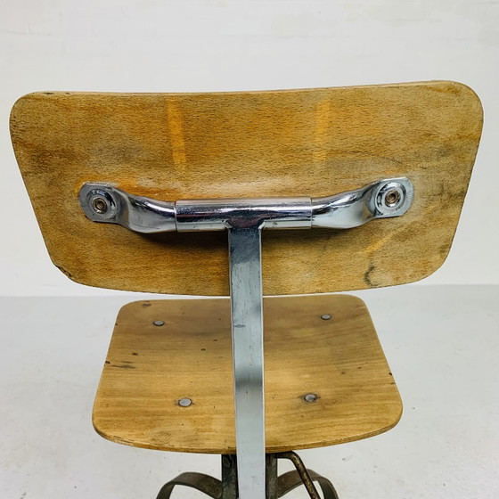 Image 1 of Industrieller Werkstattstuhl im Vintage-Stil