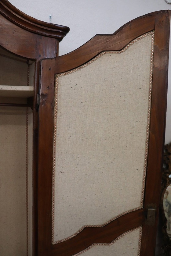 Image 1 of Antiker Kleiderschrank aus massivem Pappelholz, 18. Jahrhundert