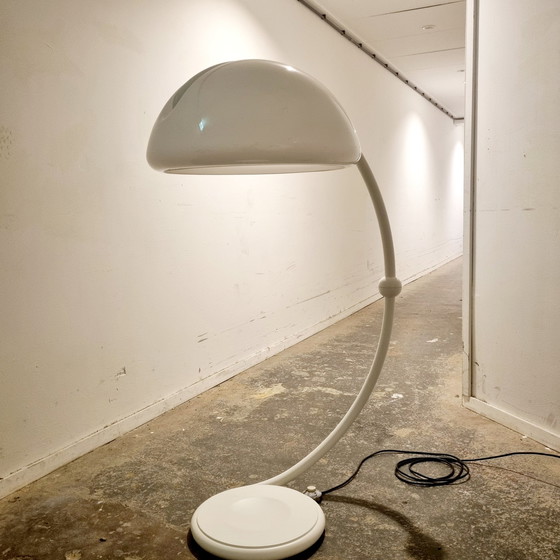 Image 1 of Weiße Serpente Stehleuchte von Elio Martinelli für Martinelli Luce