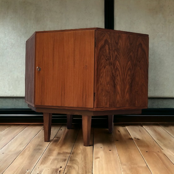 Image 1 of Eckschrank aus der Mid Century