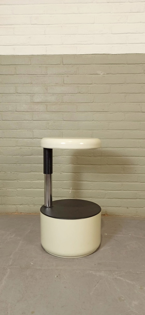 Image 1 of Velca Golf kruk, Roberto Lucci und Paolo Orlandoni