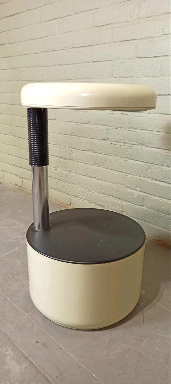 Image 1 of Velca Golf kruk, Roberto Lucci und Paolo Orlandoni