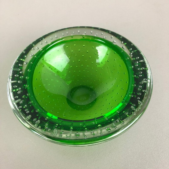 Image 1 of Alter Aschenbecher aus grünem Bullicante-Glas aus Murano, Italien 1970