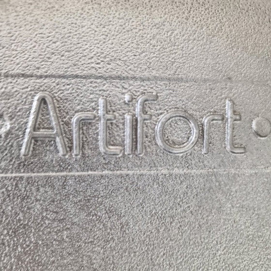 Image 1 of Runder Esstisch aus weiß furniertem Holz von Pierre Paulin für Artifort, 1960