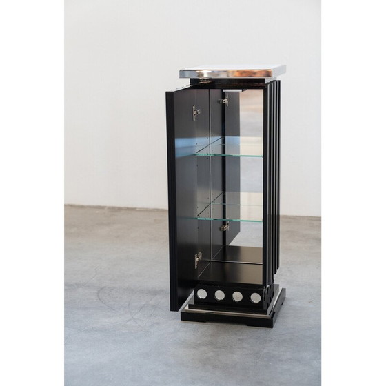 Image 1 of Ein Paar Vitrinen aus Glas und Carrara-Marmor, 1980