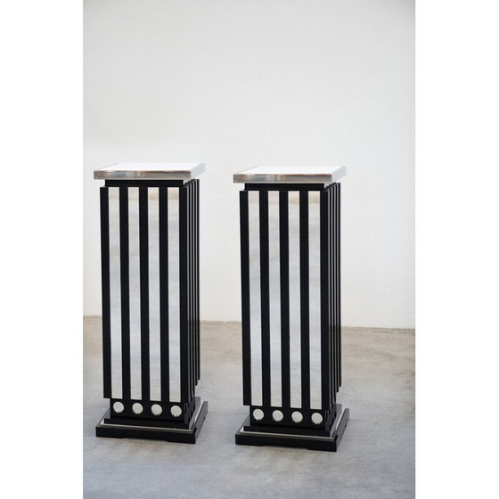 Image 1 of Ein Paar Vitrinen aus Glas und Carrara-Marmor, 1980