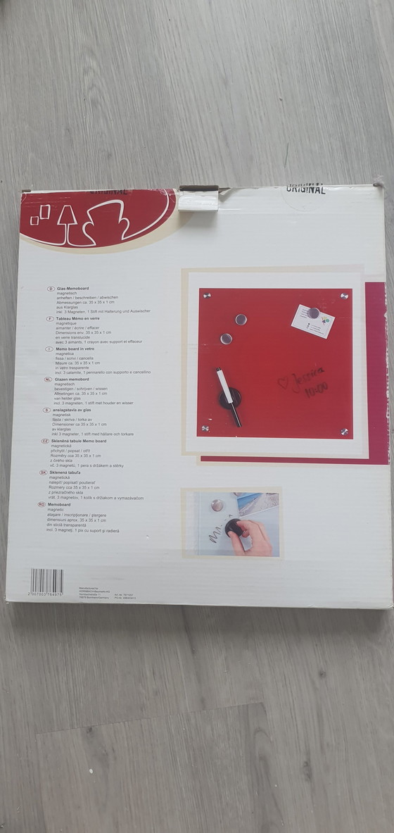 Image 1 of Pure Living Mat-White Glass Magnetic Memo-Board/Pure Living Memo Board Magnetic Glass White 30X30 Cm