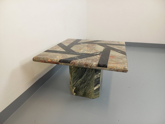 Image 1 of Vintage Marmor Quadratischer Niedriger Tisch Mit Geometrischen Mustern Aus Den 70er Jahren