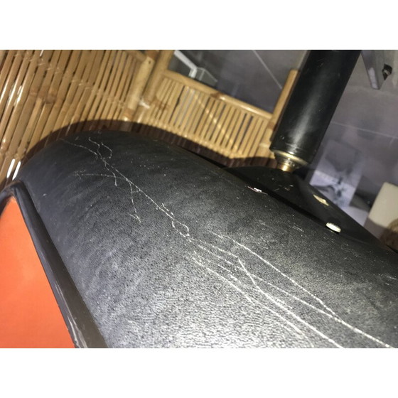 Image 1 of Paar orangefarbene Schreibtisch-Drehstühle, 1970