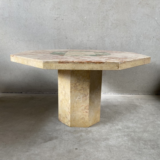Image 1 of Vintage Marmor-Esstisch Italienisches Design