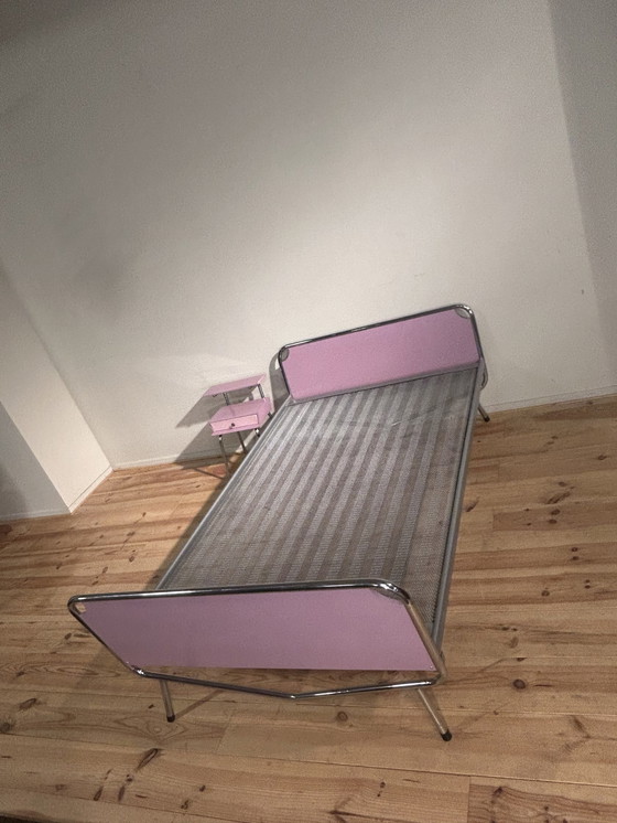 Image 1 of Auping Bett + Nachttisch