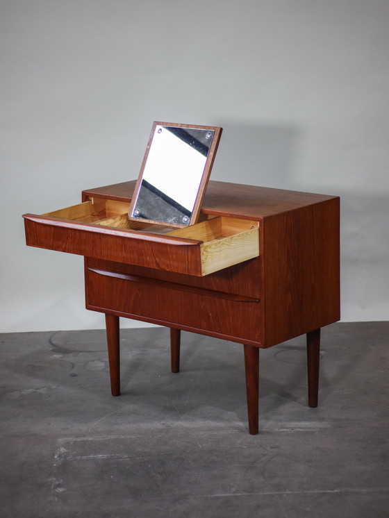 Image 1 of Schminktisch Dänisch