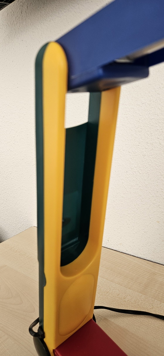 Image 1 of Benneton Tischlampe im Memphis-Stil