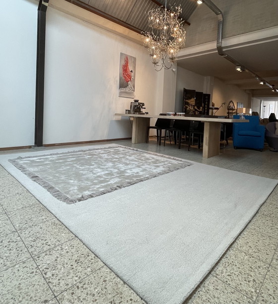 Image 1 of Leolux Frame Teppich Stein