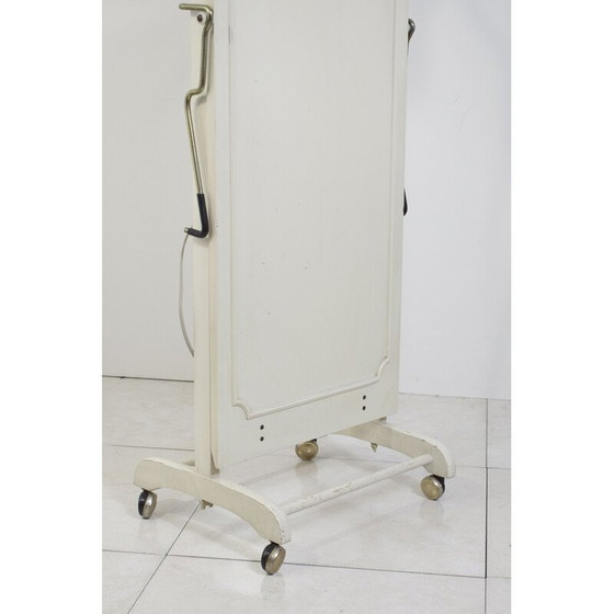 Image 1 of Vintage Holz lackiert Diener in weiß-creme