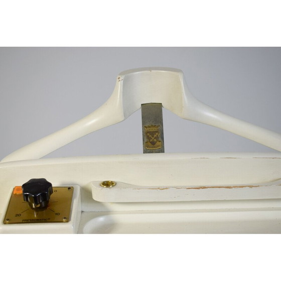 Image 1 of Vintage Holz lackiert Diener in weiß-creme