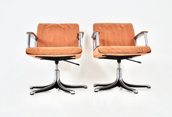 Image 1 of P126 Bürostühle von Osvaldo Borsani für Tecno, 1970er Jahre, 2er-Set
