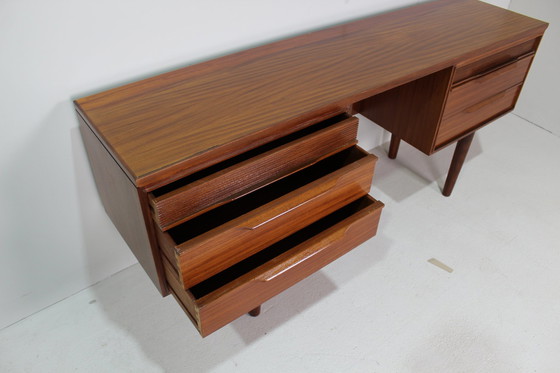 Image 1 of Britischer Design-Schreibtisch, Sideboard 1960er Jahre, Weiß & Newton