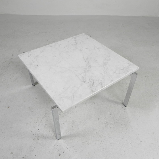 Image 1 of COUCHTISCH MIT CARRARA-MARMORPLATTE 60 X 60 CM, 1970ER JAHRE