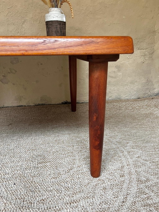 Dänisches Design Couchtisch Niels Bach Massiv Teakholz Rundes Bein