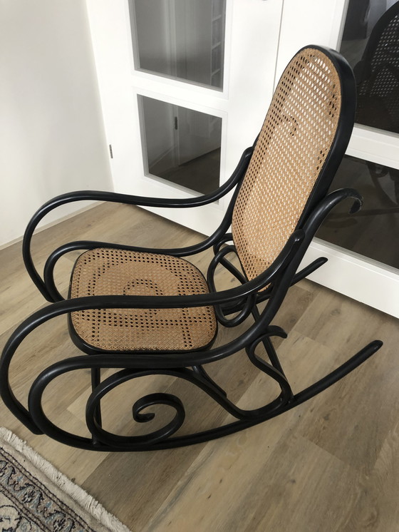 Image 1 of Thonet Schaukelstuhl