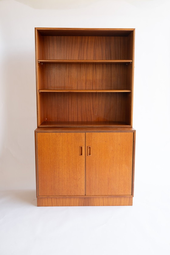 Image 1 of Vintage Bücherregal 60s mit Türen