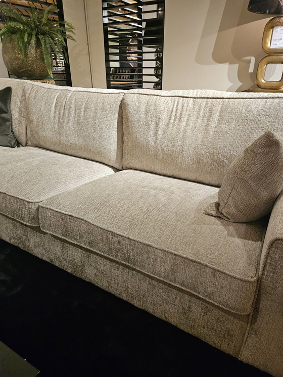 Image 1 of U-Form Seattle