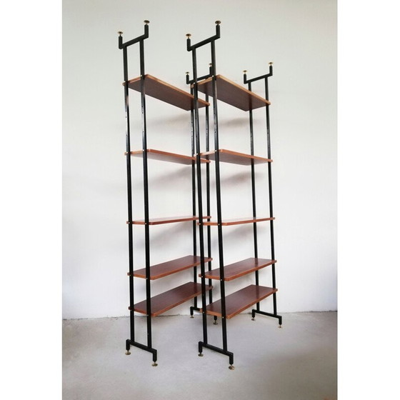 Image 1 of Paar vintage Bücherregale mit Eisenstruktur und Holzwaben, Italien 1960