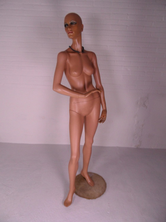 Image 1 of Vintage Schaufensterpuppe  