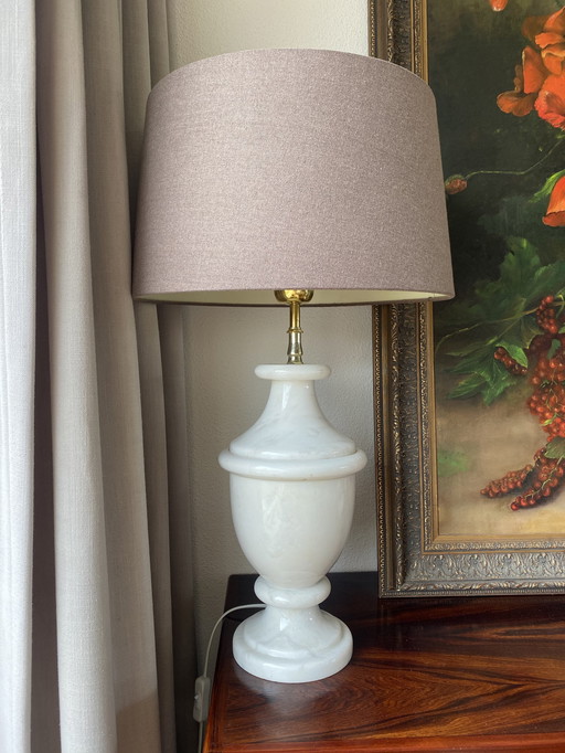 Vintage Tischlampe aus weißem Marmor mit Schirm