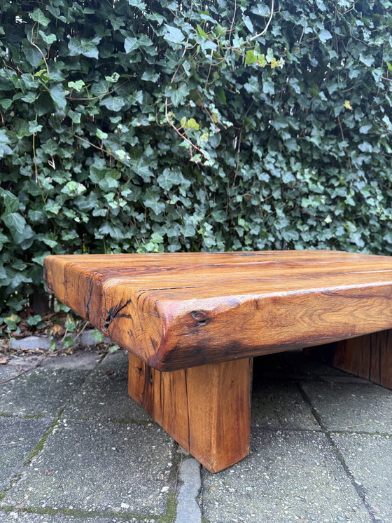 Image 1 of Brutalistischer Wabi-Sabi Couchtisch aus massivem Eichenholz