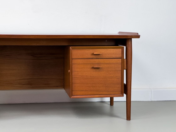 Image 1 of Teak Model 207 Desk By Arne Vodder For Sibast, 1960S