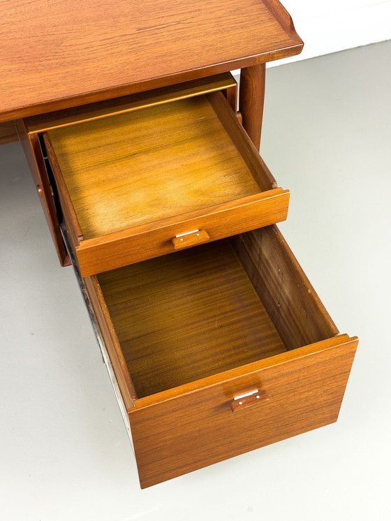 Image 1 of Teak Model 207 Desk By Arne Vodder For Sibast, 1960S