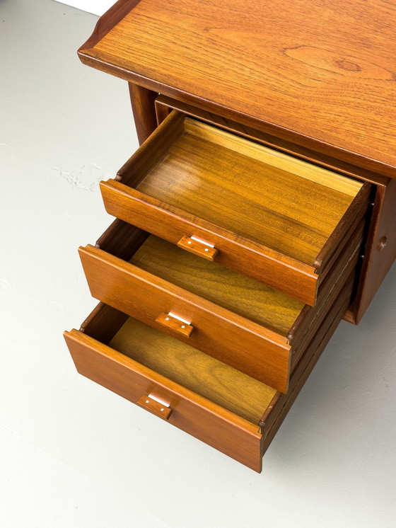 Image 1 of Teak Model 207 Desk By Arne Vodder For Sibast, 1960S