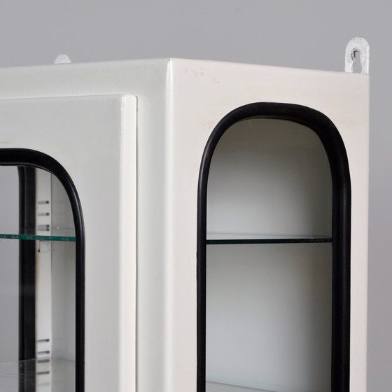 Image 1 of Vintage Medizinschrank