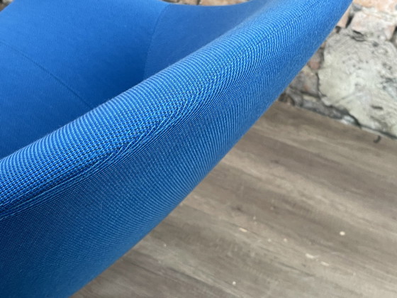 Image 1 of Artifort Beso Blau