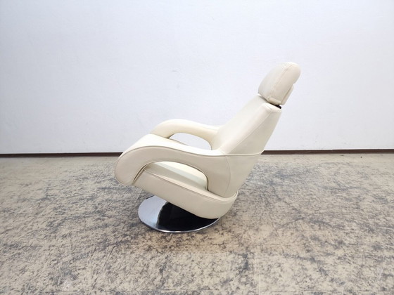 Image 1 of Echtledersessel Drehsessel Chair in der Farbe Creme