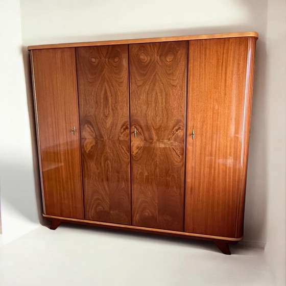 Image 1 of Vintage Garderobe Garderobe