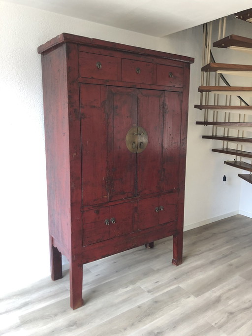 Robuste chinesische Brautgarderobe